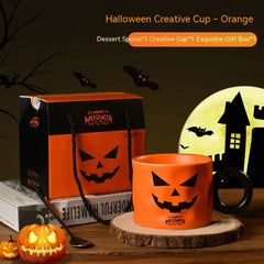 Taza de cerámica con dije de calabaza
