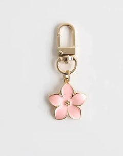 Simple Girl Heart Pear Flower Keychain Japanese Flower Schoolbag Pendant