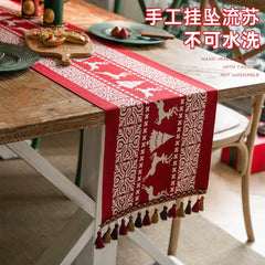 Red Christmas Table Runner for Festive Decorations